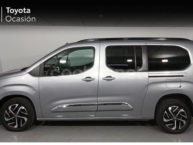 Usado Toyota Proace Verso Active 131 CV (96 kW) 2024 Gris / plata Familiar