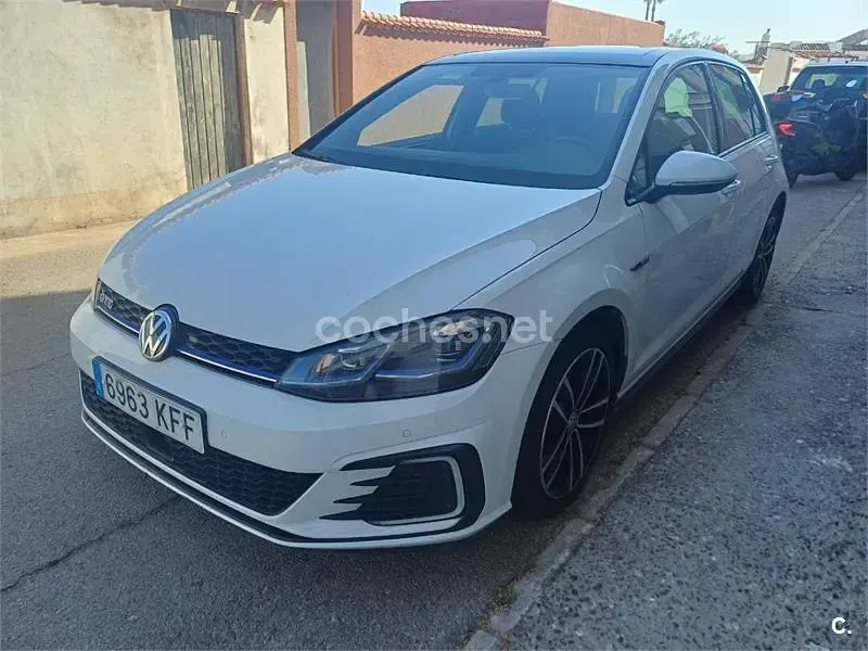 Usado VW Golf VII GTE 204 CV (150 kW) 2017 Blanco Berlina