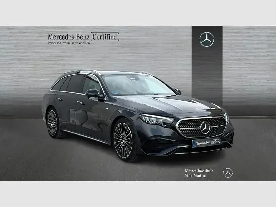 Usado Mercedes E300 313 CV (230 kW) 2025 Otro Familiar