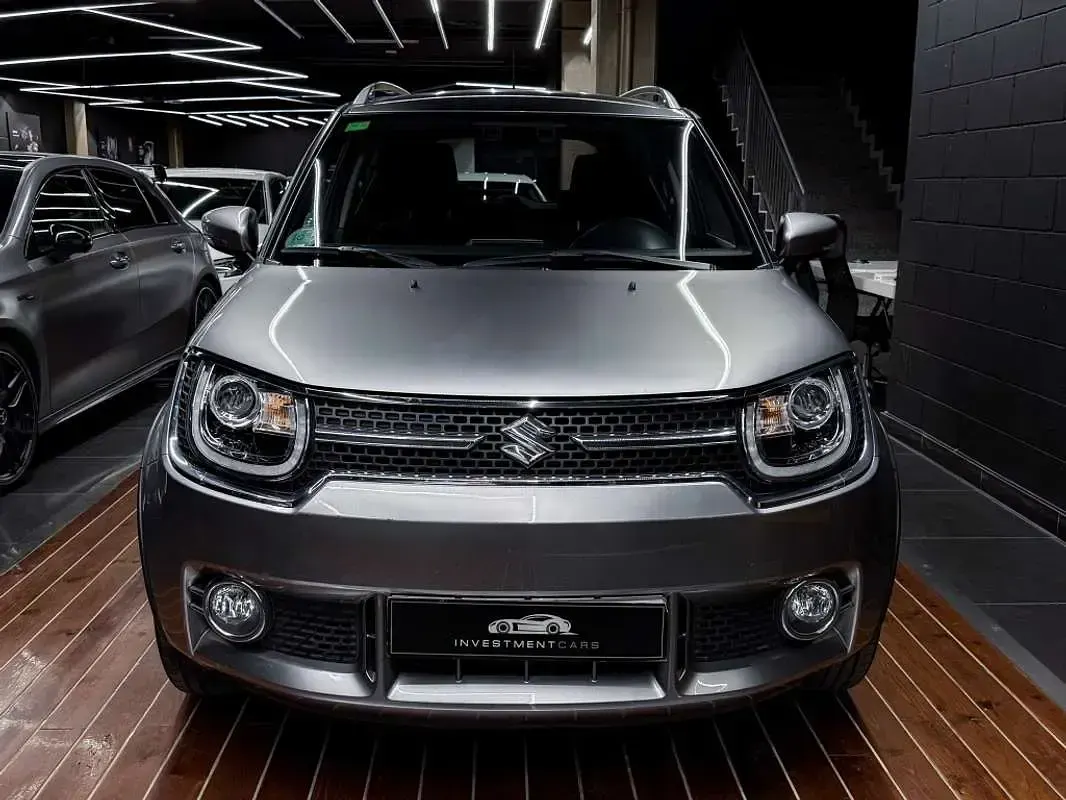 Usado Suzuki Ignis GLX 90 CV (66 kW) 2018 Gris SUV