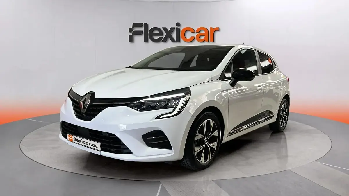 Usado Renault Clio V SE 90 CV (66 kW) 2023 Gris Berlina