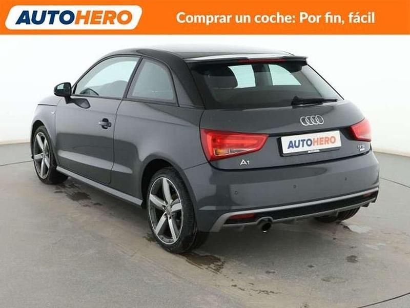 Usado Audi A1 95 CV (69 kW) 2017 Gris Utilitario