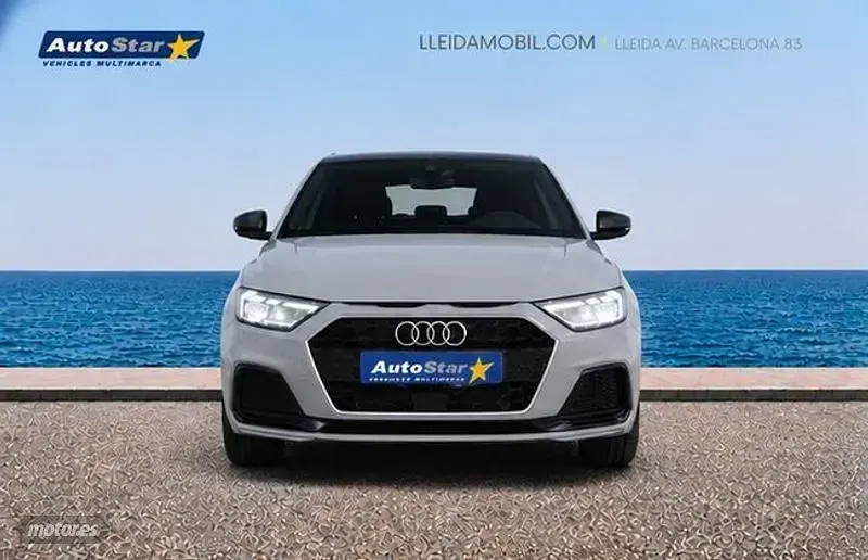 Usado Audi A1 Sportback 110 CV (80 kW) 2023 Gris Utilitario