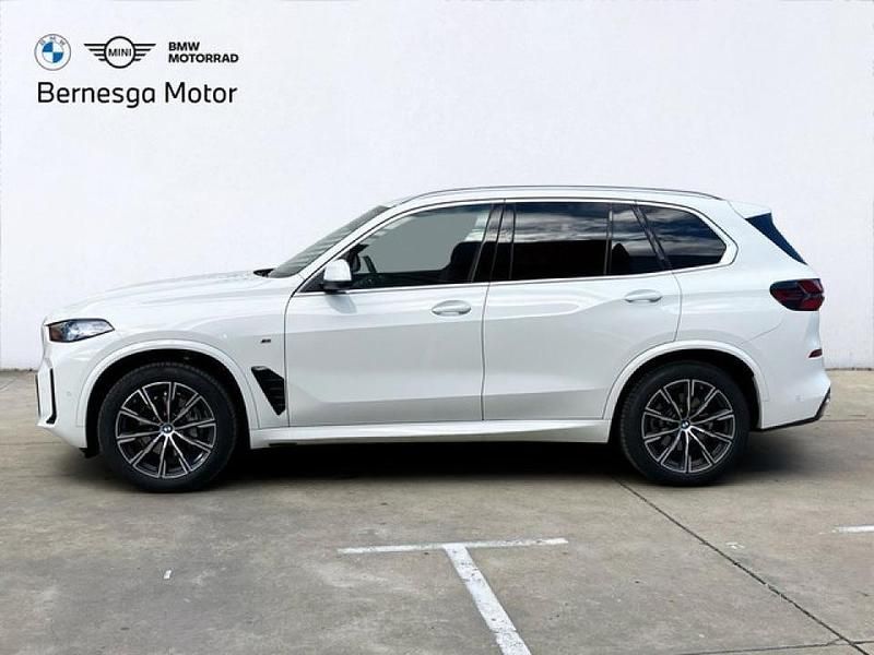Usado BMW X5 xLine 298 CV (219 kW) 2024 Alpinweiss sólido SUV