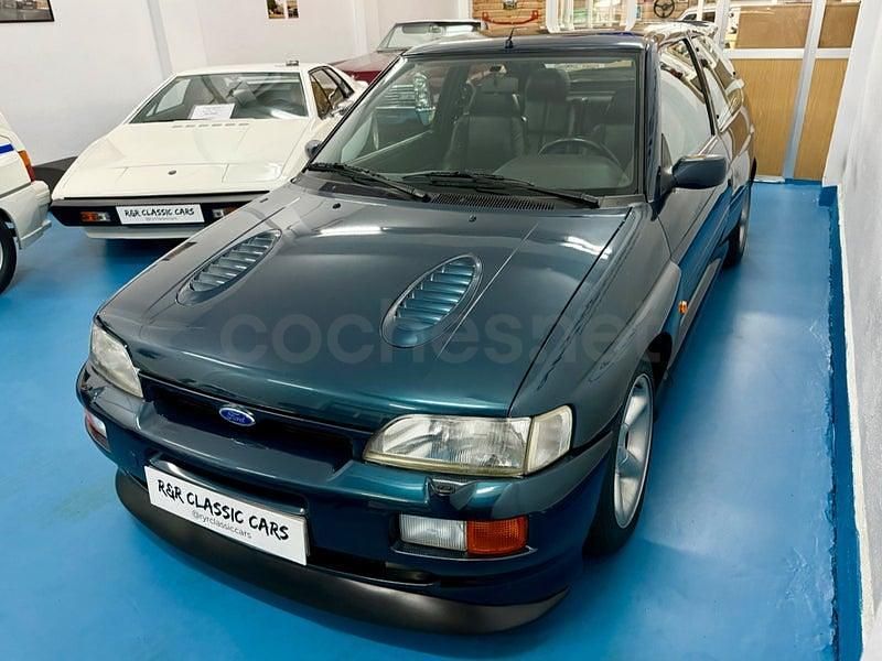 Usado Ford Escort 227 CV (166 kW) 1994 Verde Berlina