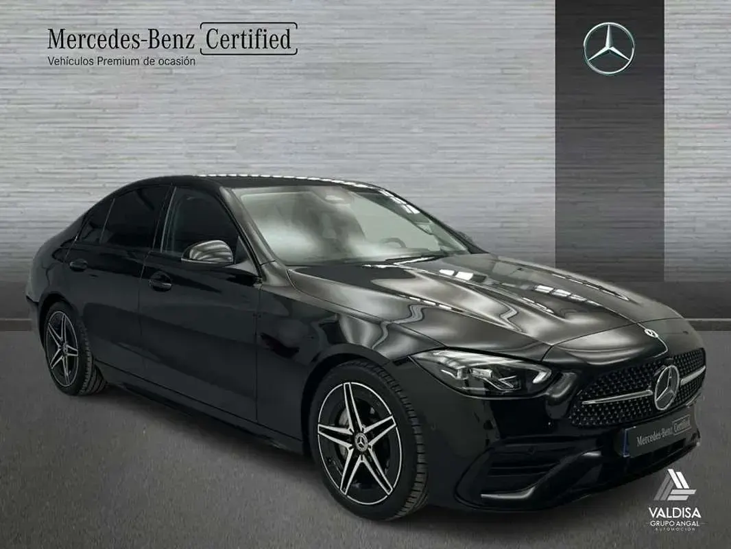 Usado Mercedes C200 AMG line 163 CV (119 kW) 2025 Utilitario
