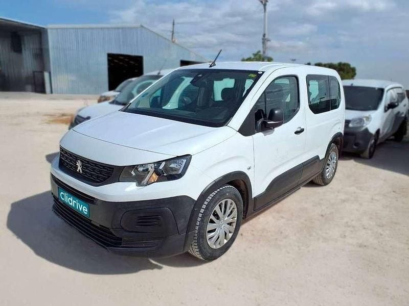 Usado Peugeot Rifter Access 100 CV (73 kW) 2020 Blanco Monovolumen