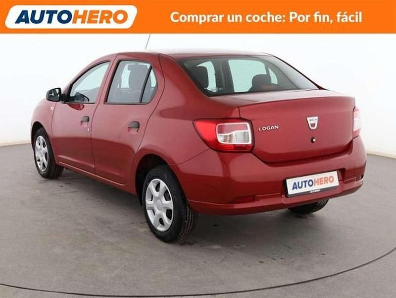 Usado Dacia Logan Ambiance 75 CV (55 kW) 2016 Rojo Utilitario
