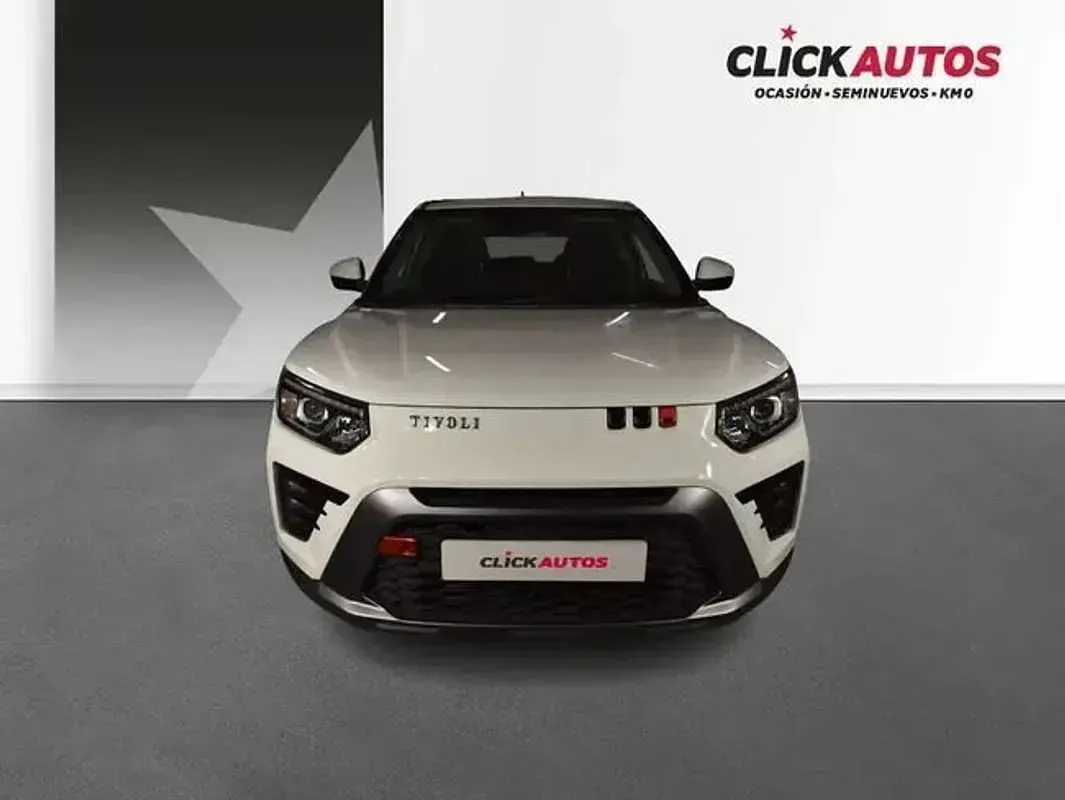 Usado SsangYong Tivoli 135 CV (99 kW) 2024 Blanco SUV