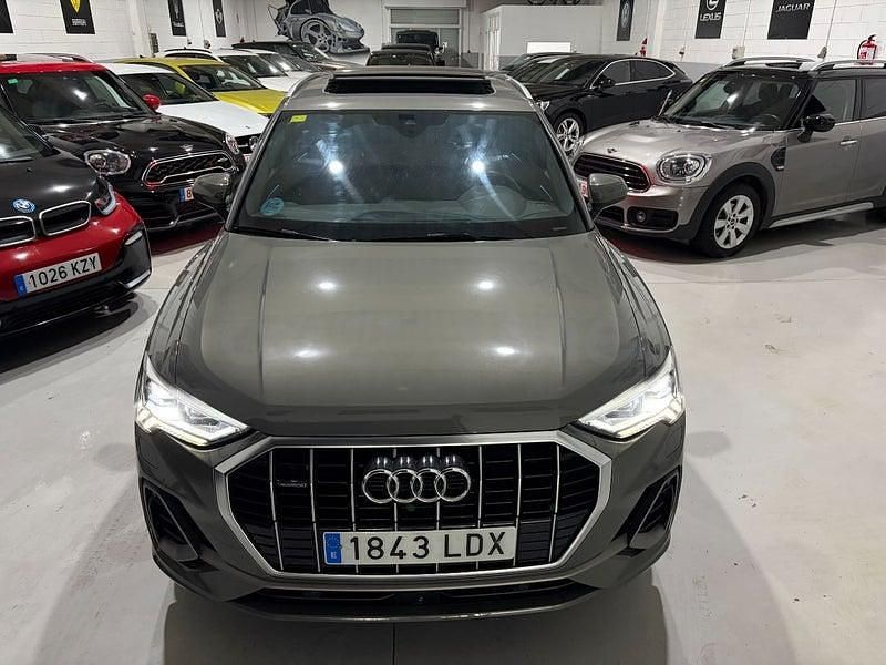 Usado Audi Q3 S-Line 245 CV (180 kW) 2020 Gris / plata SUV