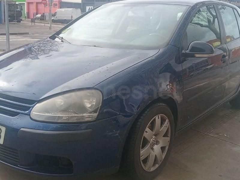 Usado VW Golf IV 75 CV (55 kW) 2004 Azul Berlina