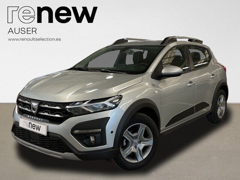Gris higland Usado 2022 Dacia Sandero Comfort Utilitario | 16.550 € (Un poco caro) - Imagen 1/4