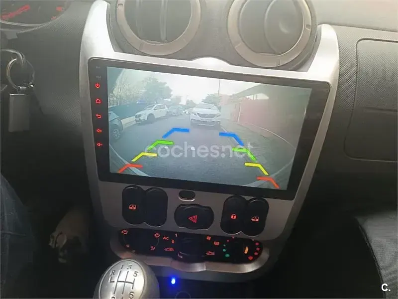 Usado Dacia Duster Lauréate 109 CV (80 kW) 2013 Blanco SUV