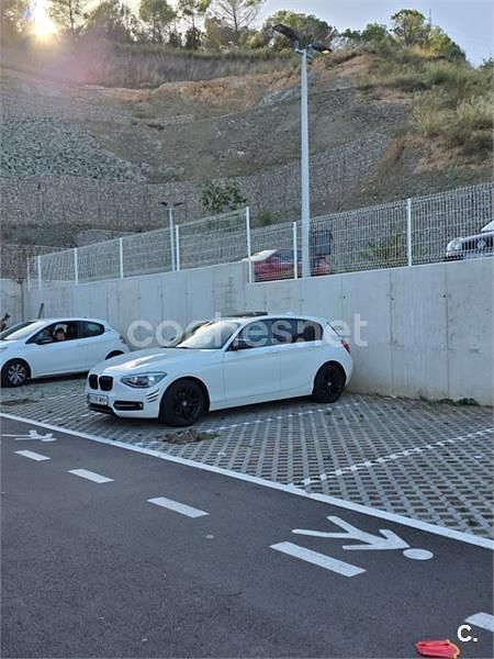 Usado BMW 116 Sport Line 136 CV (100 kW) 2013 Blanco Utilitario
