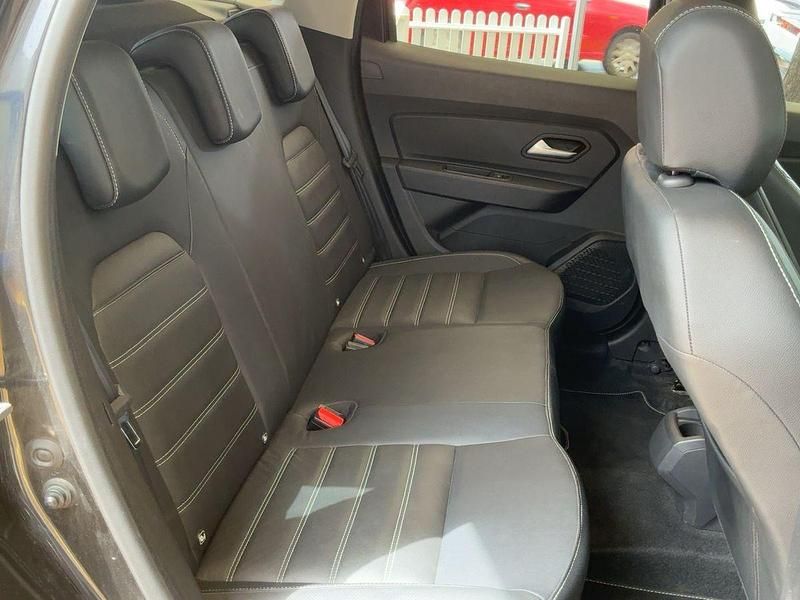 Usado Dacia Duster Prestige 115 CV (84 kW) 2021 Negro SUV