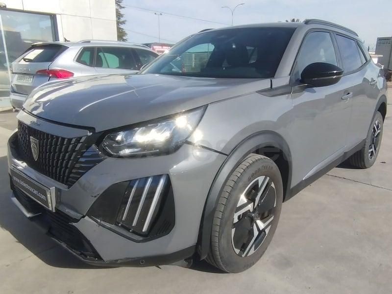Usado Peugeot 2008 Allure 100 CV (73 kW) 2025 Gris / plata SUV