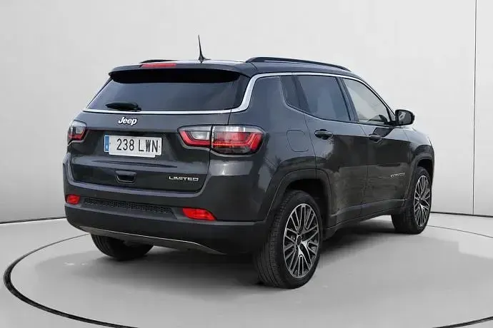 Usado Jeep Compass Limited 130 CV (95 kW) 2022 SUV