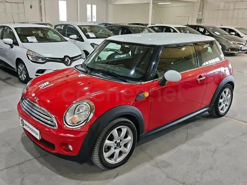 Usado Mini Cooper 120 CV (88 kW) 2007 Rojo Utilitario
