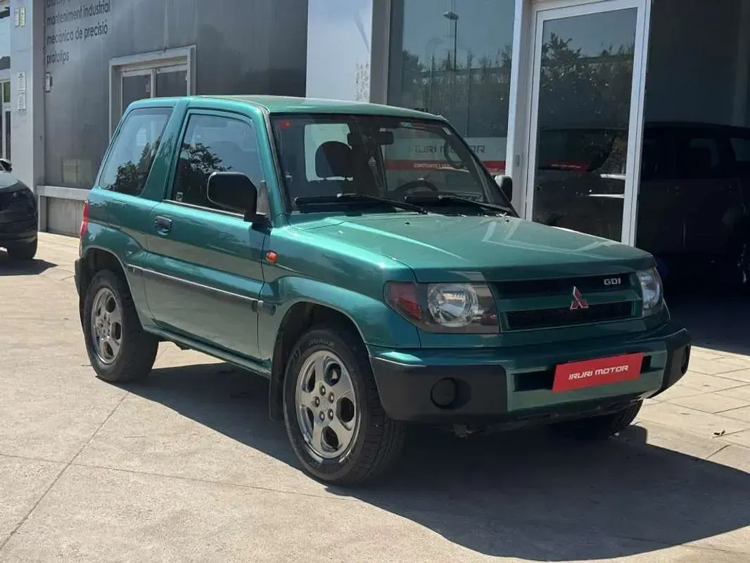Usado Mitsubishi Montero 120 CV (88 kW) 1999 Verde SUV