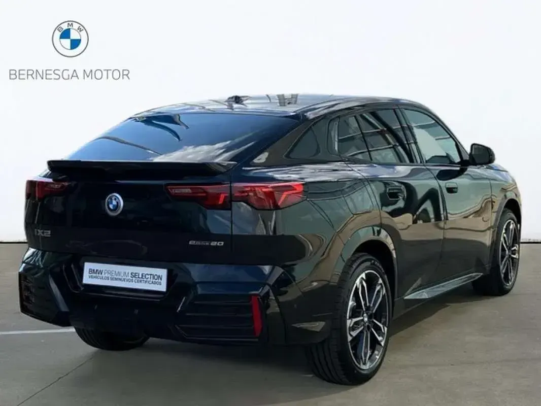 Nuevo BMW iX2 Comfort Edition 150 kW (204 CV) 2026 Negro SUV