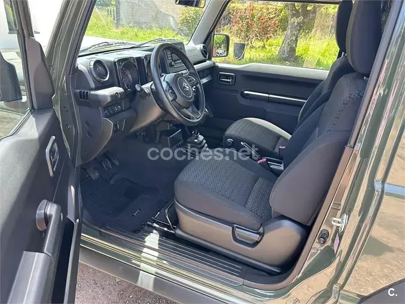 Usado Suzuki Jimny 102 CV (75 kW) 2024 Verde SUV
