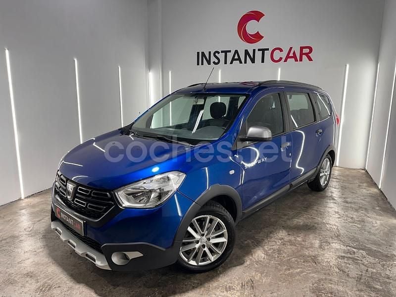 Usado Dacia Lodgy Comfort 115 CV (84 kW) 2022 Azul Monovolumen