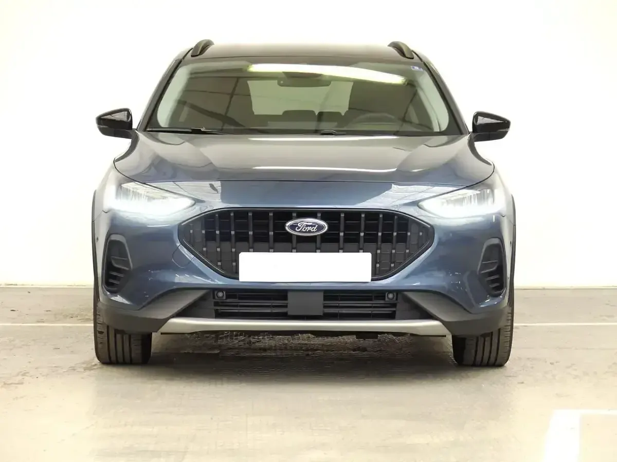 Usado Ford Focus Active 155 CV (114 kW) 2023 Azul Berlina