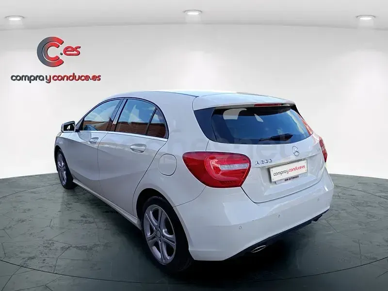 Usado Mercedes A200 Style 136 CV (100 kW) 2015 Blanco Berlina