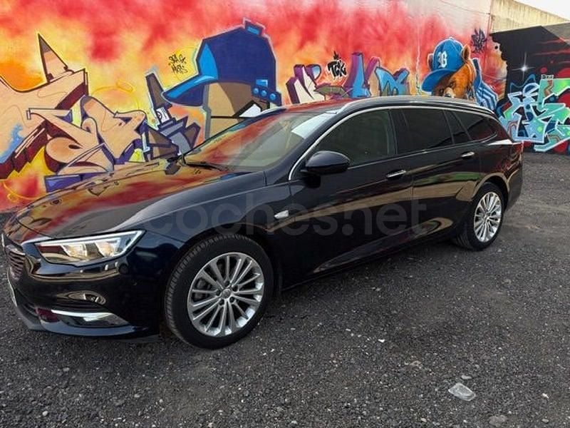 Usado Opel Insignia Excellence 170 CV (125 kW) 2018 Azul Familiar