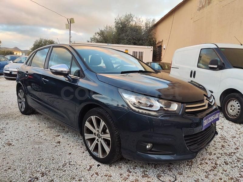 Usado Citroën C4 Live 99 CV (72 kW) 2015 Azul Berlina