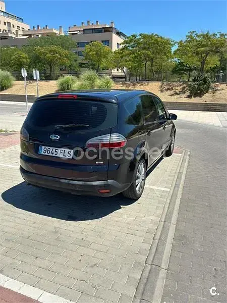 Usado Ford S-MAX Trend 140 CV (102 kW) 2007 Negro Monovolumen