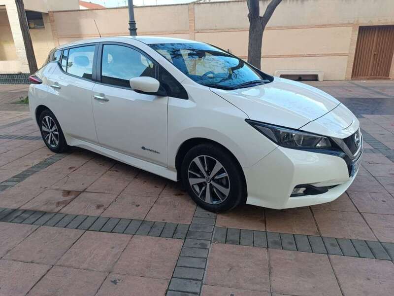 Blanco Usado 2018 Nissan Leaf Visia Utilitario | 12.900 € (Precio justo) - Imagen 1/4