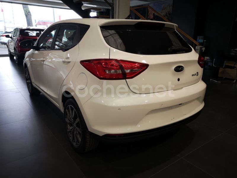 Usado EVO Evo 3 113 CV (83 kW) 2023 Blanco SUV
