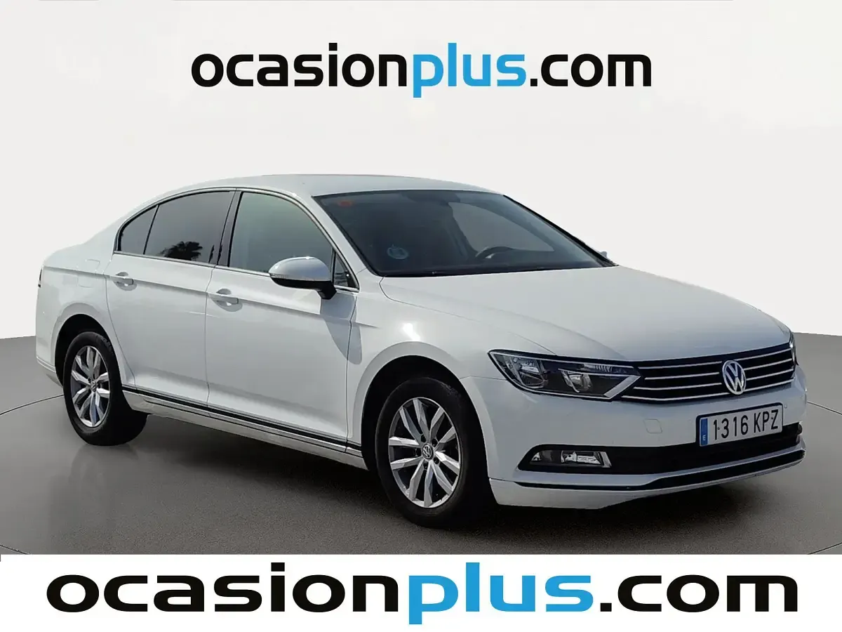 Usado VW Passat Edition 150 CV (110 kW) 2018 Blanco Berlina