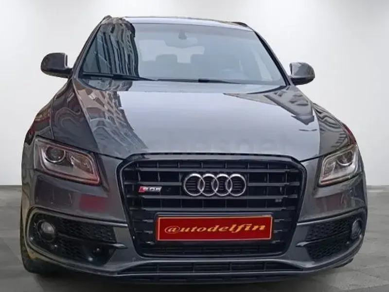 Usado Audi SQ5 Competition 326 CV (239 kW) 2016 Gris / plata SUV