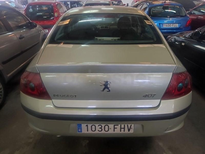 Usado Peugeot 407 110 CV (80 kW) 2007 Beige Berlina