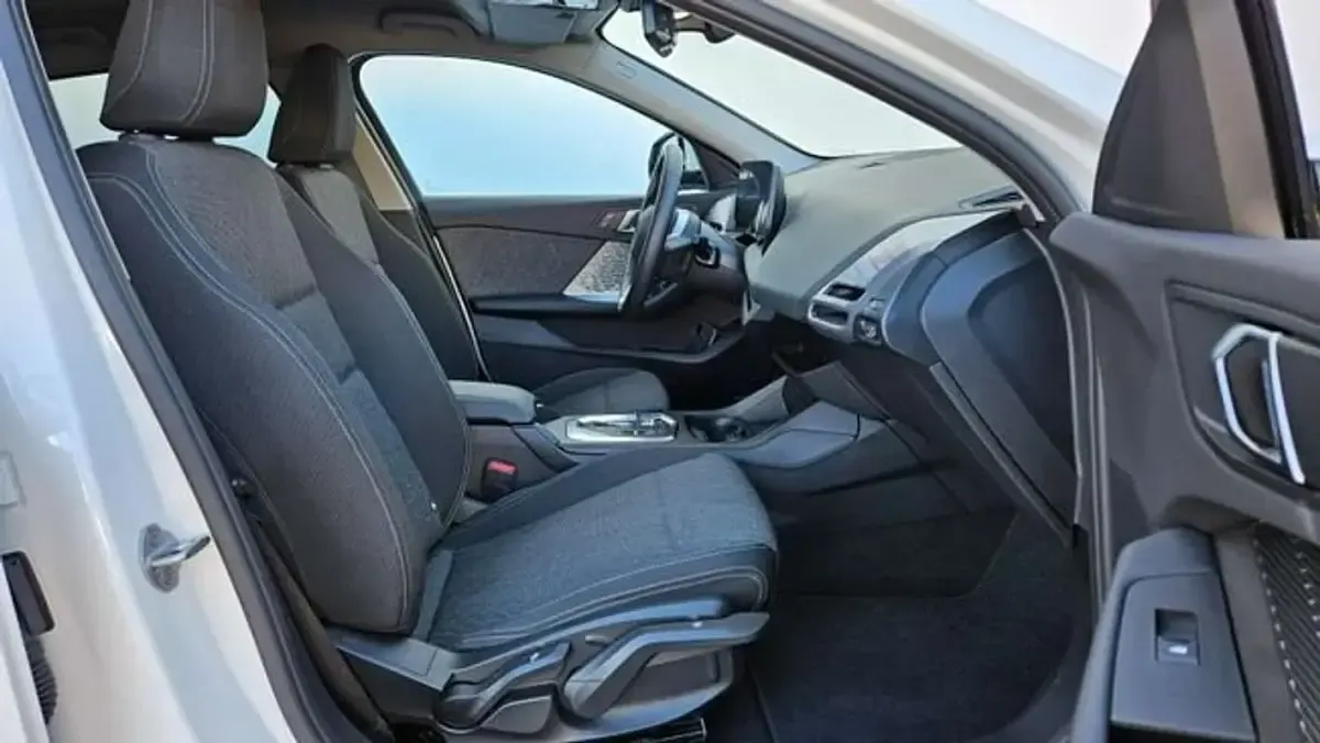 Usado BMW 120 M Sport 163 CV (119 kW) 2025 Blanco Utilitario