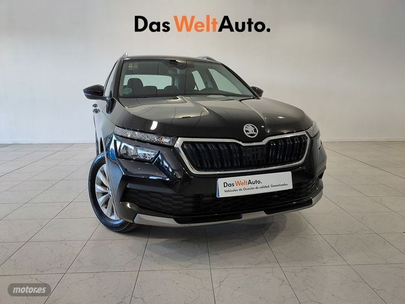 Negro Usado 2022 Skoda Kamiq Ambition SUV | 19.990 € (Un poco caro) - Imagen 1/4