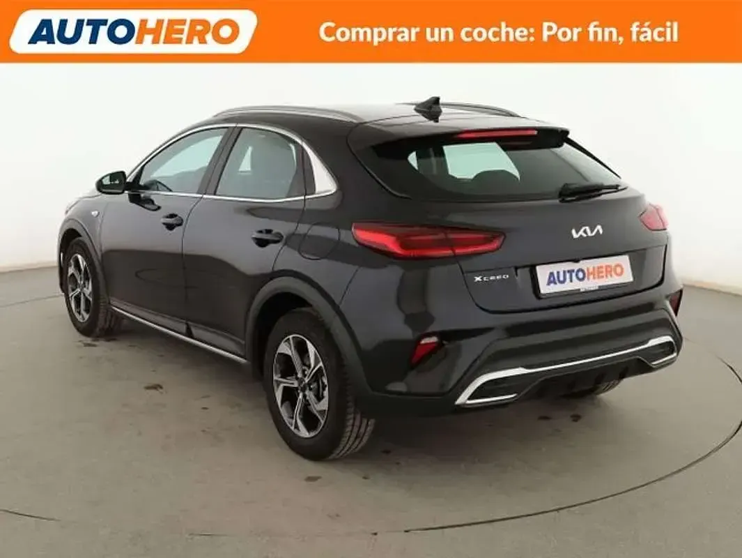 Usado Kia XCeed 120 CV (88 kW) 2024 Negro SUV