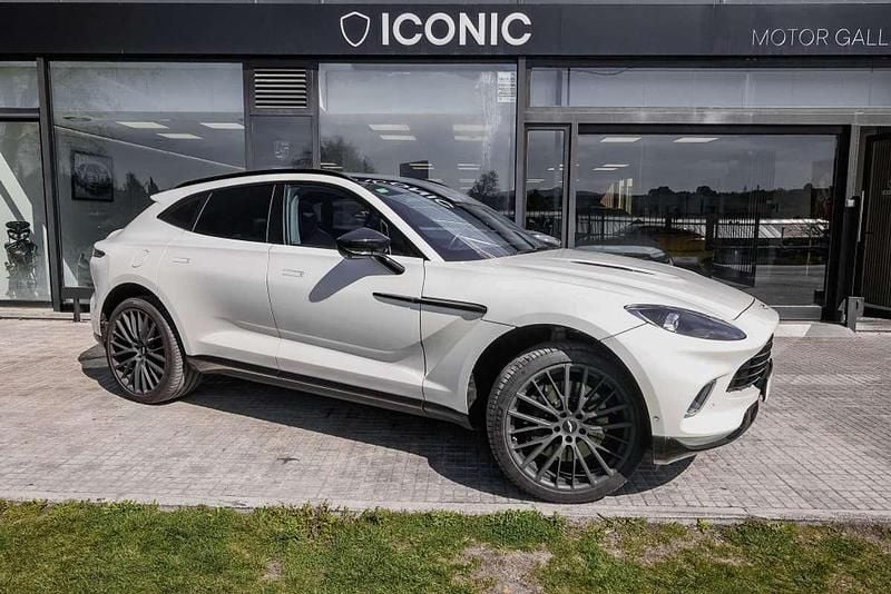 Usado Aston Martin DBX 551 CV (405 kW) 2020 Blanco SUV
