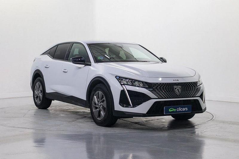 Usado Peugeot 408 Allure 136 CV (100 kW) 2025 Blanco SUV