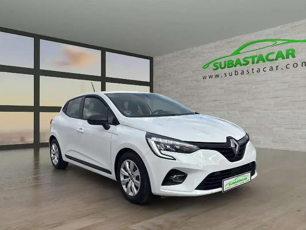 Usado Renault Clio Business 99 CV (72 kW) 2021 Blanco Utilitario