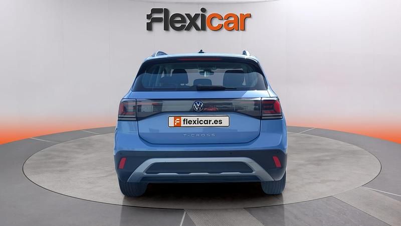 Usado VW T-Cross 95 CV (69 kW) 2024 Azul SUV