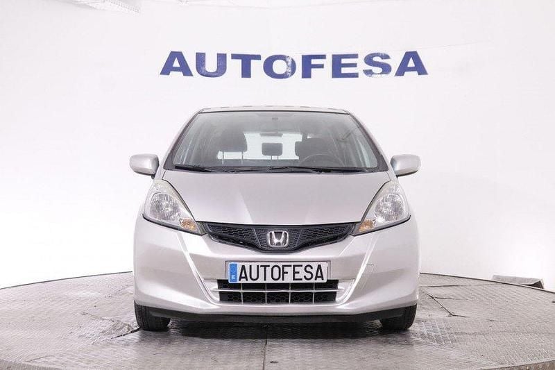 Usado Honda Jazz S 90 CV (66 kW) 2015 Plateado Utilitario
