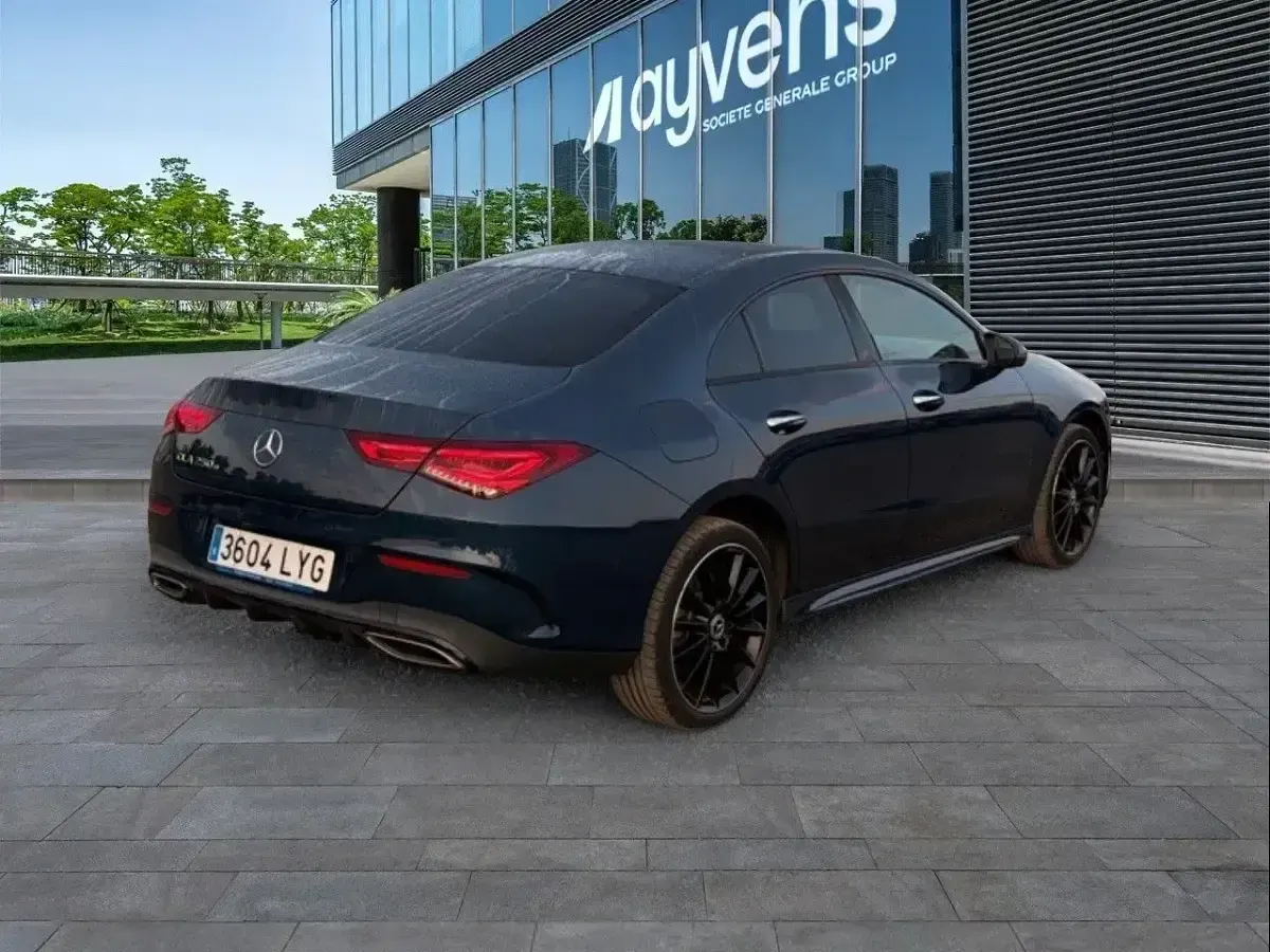 Usado Mercedes CLA250e 218 CV (160 kW) 2022 Azul Coupe