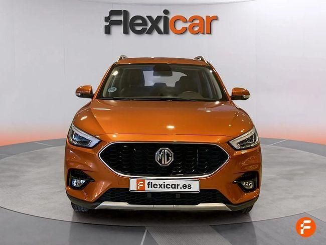 Usado MG ZS Luxury 106 CV (77 kW) 2023 Naranja Berlina