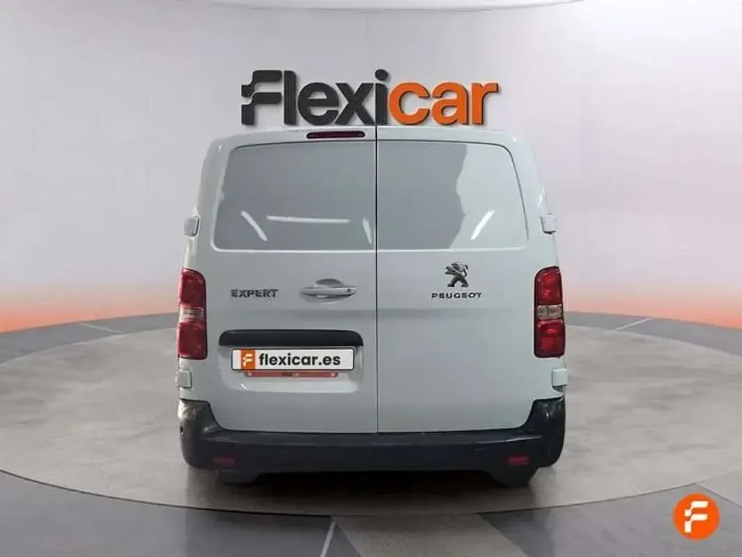 Usado Peugeot Expert 102 CV (75 kW) 2022 Blanco Van