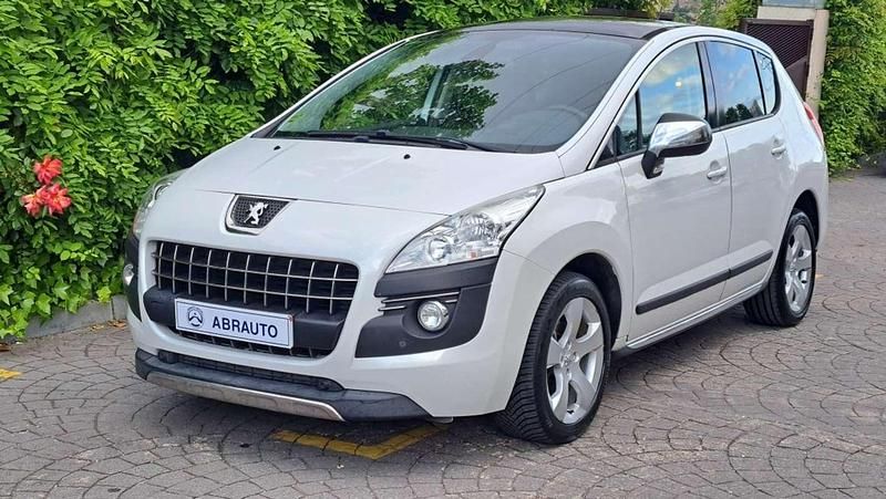 Blanco Usado 2013 Peugeot 3008 Active Monovolumen | 8450 € (Precio justo) - Imagen 1/4