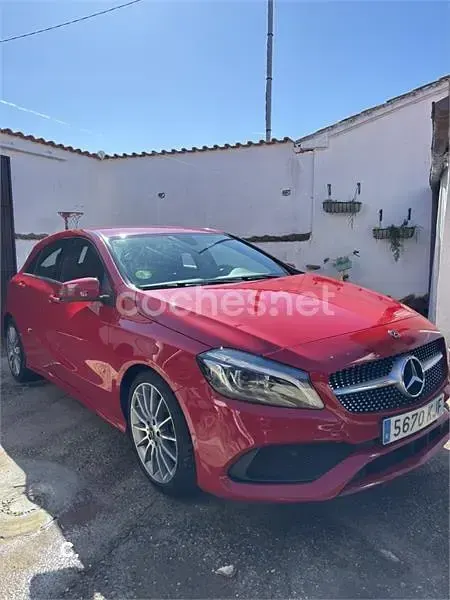 Usado Mercedes A200 136 CV (100 kW) 2018 Rojo Berlina