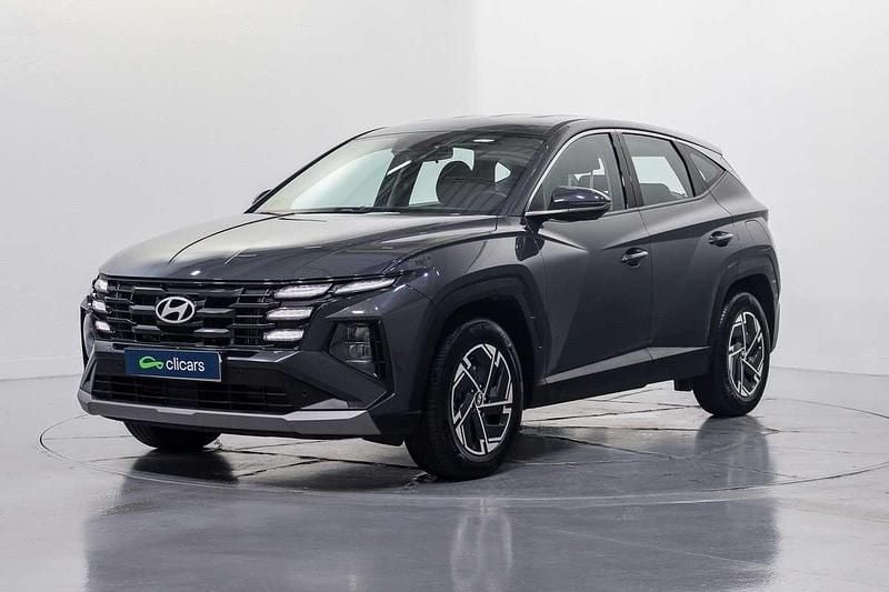 Gris Usado 2025 Hyundai Tucson SUV | 22.290 € (Super precio) - Imagen 1/4